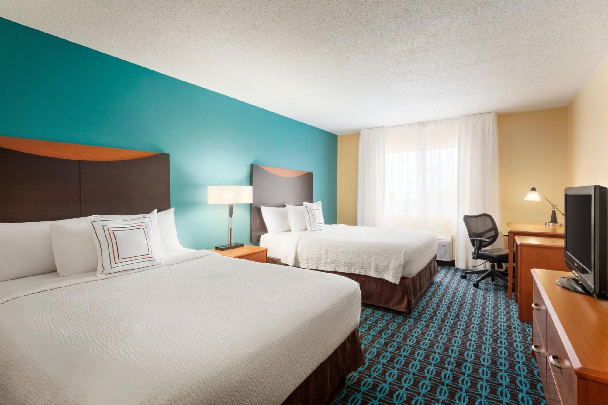 Fairfield & Omaha East/council Bluffs, Ia Hotel 3*