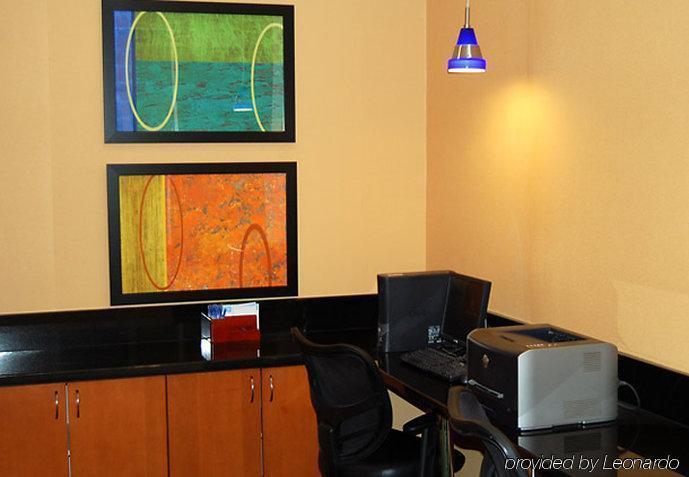Fairfield & Omaha East/council Bluffs, Ia Hotel Council Bluffs